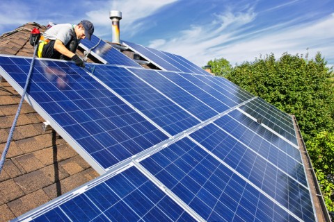 Installer des panneaux solaires : pour quel usage ?