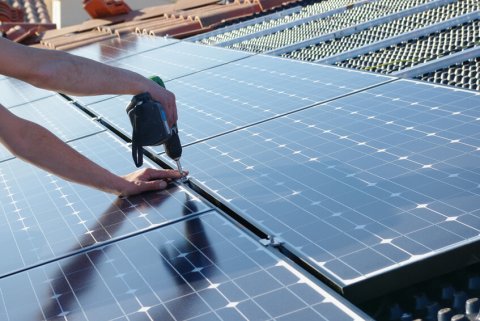 Panneaux photovoltaïques : est-ce encore rentable ?