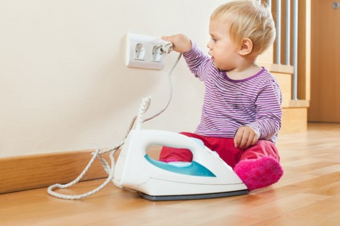 Enfants et électricité : les précautions à prendre