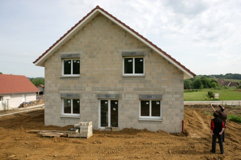 Faire construire sa maison : quand visiter le chantier ?
